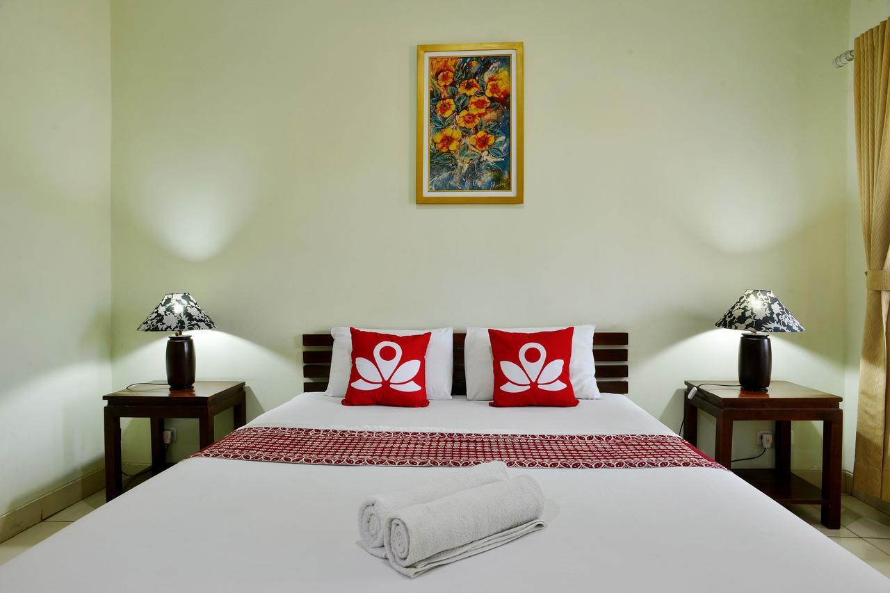 Zen Rooms Pakualaman Джок'якарта Екстер'єр фото