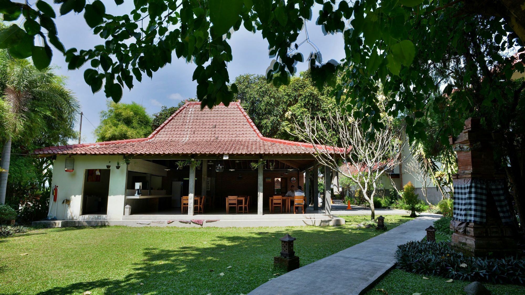 Zen Rooms Pakualaman Джок'якарта Екстер'єр фото